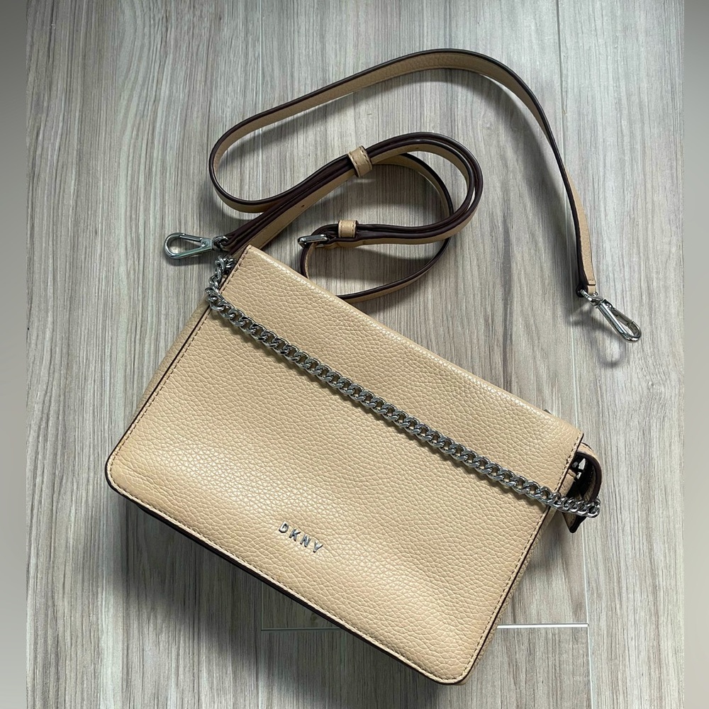 DKNY crossbody body leather bag